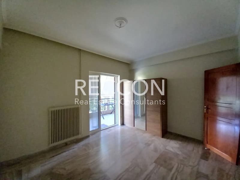 Apartment in Ampelakia, Alimos — Photo 14 of 23