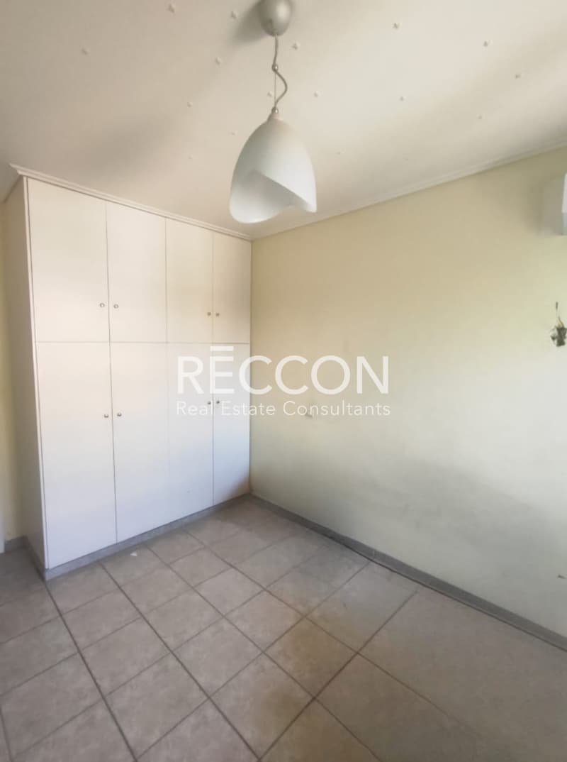Apartment in Ampelakia, Alimos — Photo 10 of 19