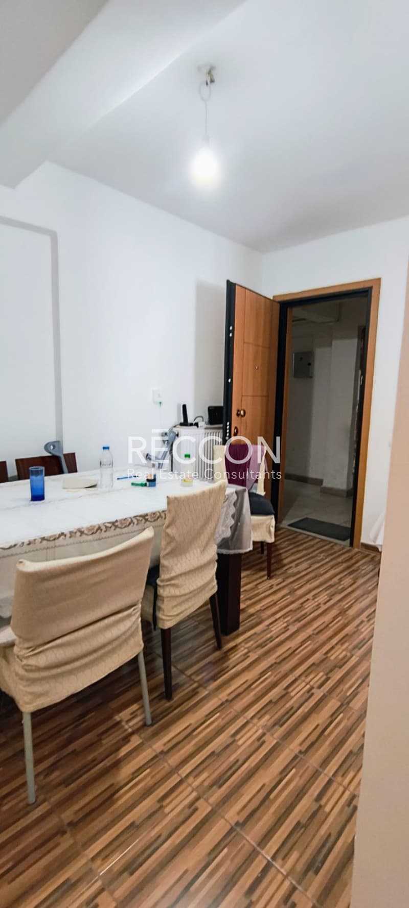 Apartment in Neo Pagkrati, Vironas — Photo 1 of 21