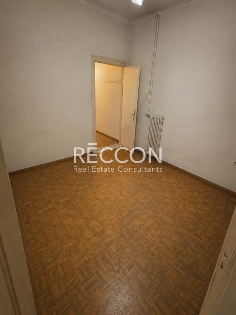 Apartment in Plateia Koliatsou, Patision - Acharnon — Photo 3 of 6