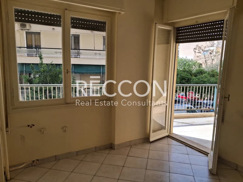 Apartment in Analipsi, Vironas — Photo 13 of 30
