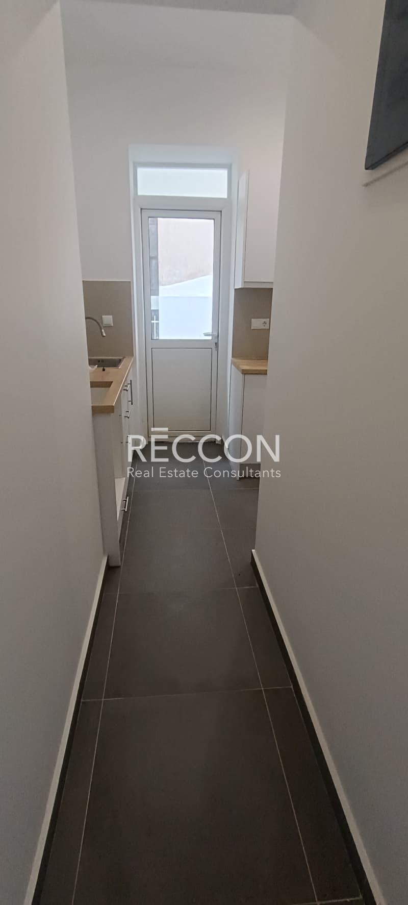 Apartment in Fokionos Negri, Kipseli — Photo 7 of 11