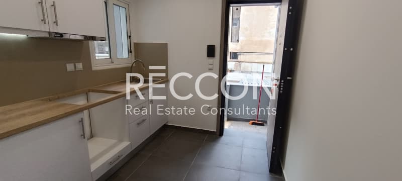 Apartment in Fokionos Negri, Kipseli — Photo 14 of 16