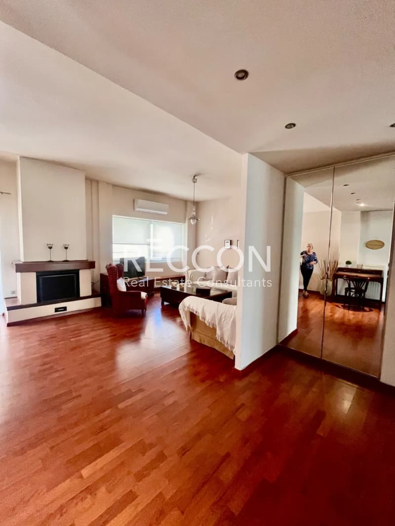 Apartment in Pirnari, Glyfada — Photo 2 of 20