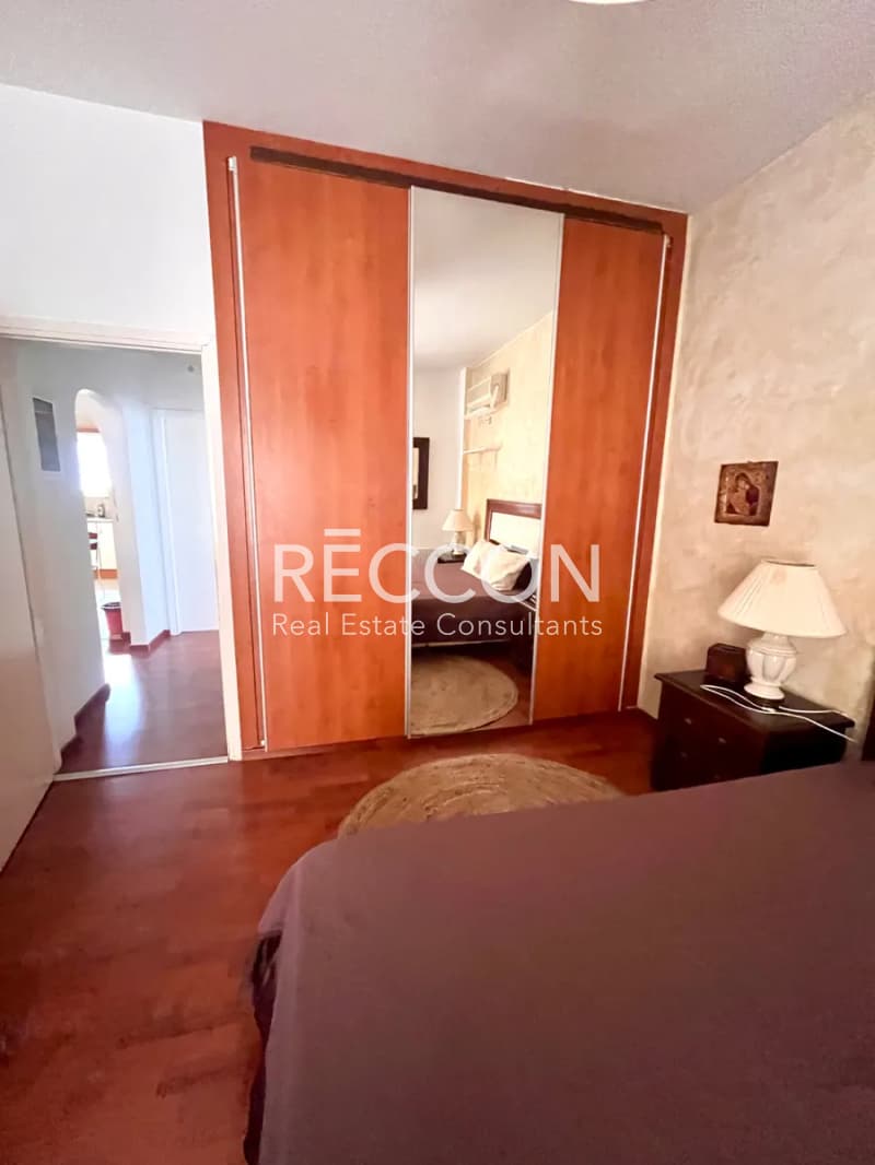 Apartment in Pirnari, Glyfada — Photo 14 of 20