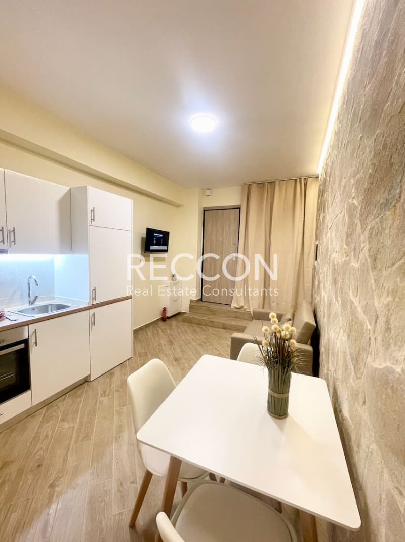 Apartment in Plateia Koliatsou, Patision - Acharnon — Photo 1 of 4