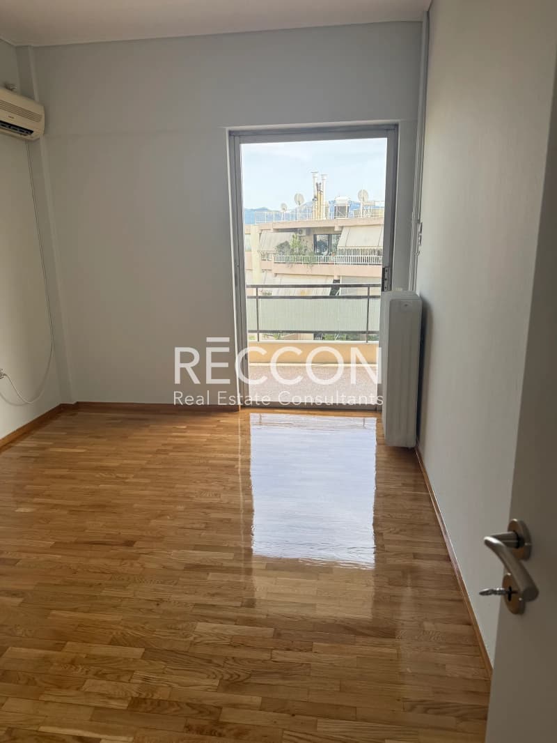 Apartment in Ano Pefki, Pefki — Photo 4 of 5