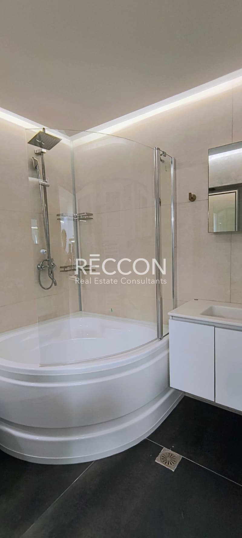 Apartment in Oria Imittou, Pagkrati — Photo 13 of 28