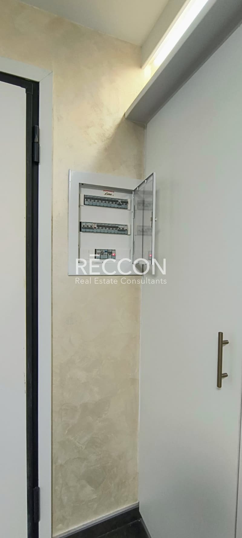 Apartment in Oria Imittou, Pagkrati — Photo 24 of 24