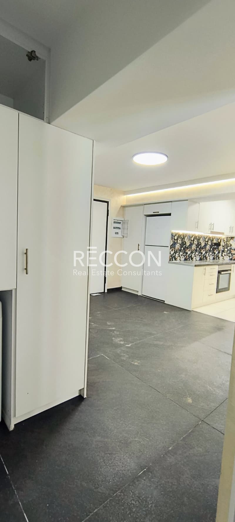 Apartment in Oria Imittou, Pagkrati — Photo 2 of 24
