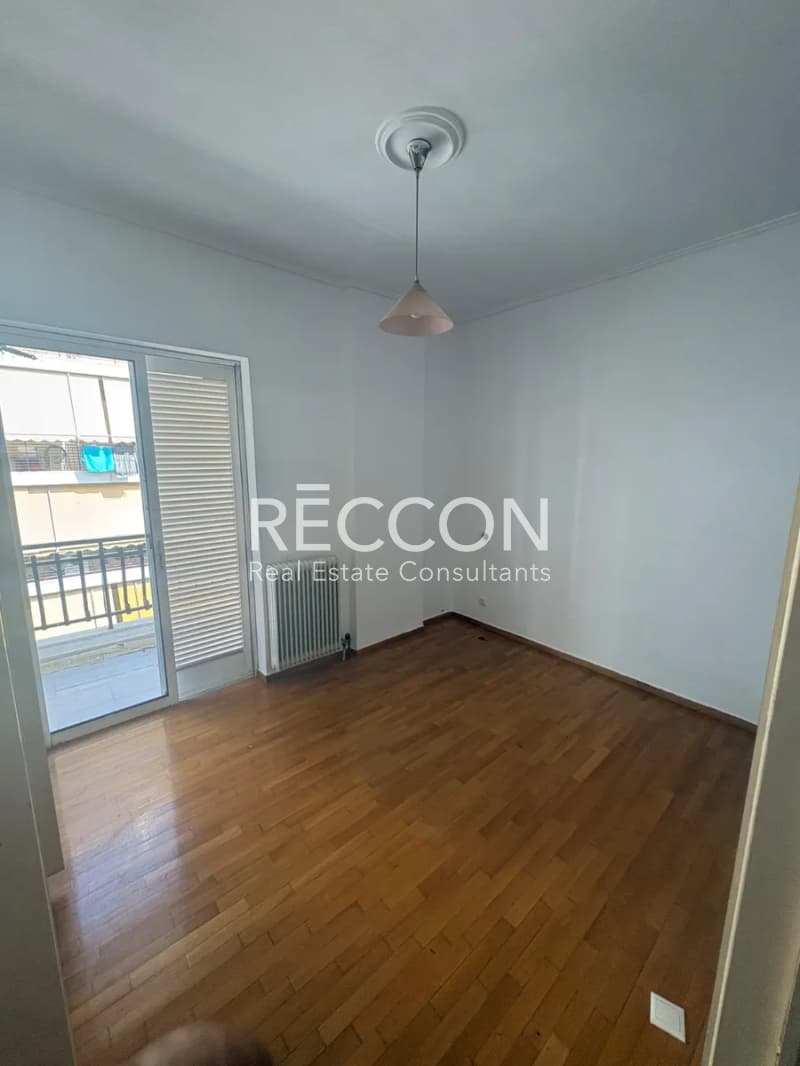 Apartment in Nea Elvetia, Vironas — Photo 8 of 14