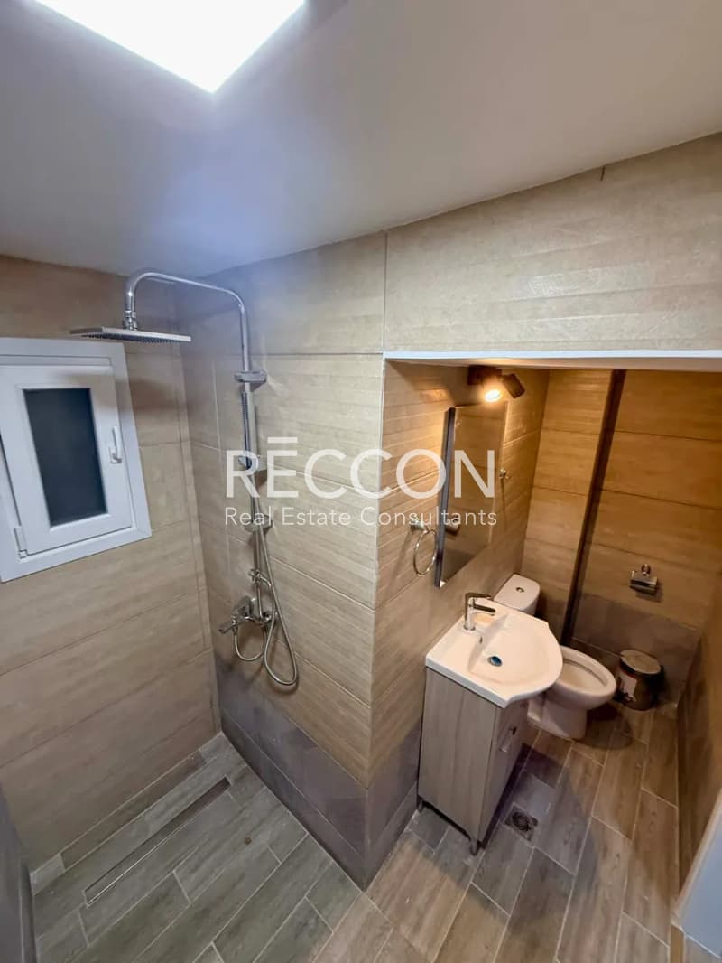 Apartment in Zoodochos Pigi, Vironas — Photo 9 of 10