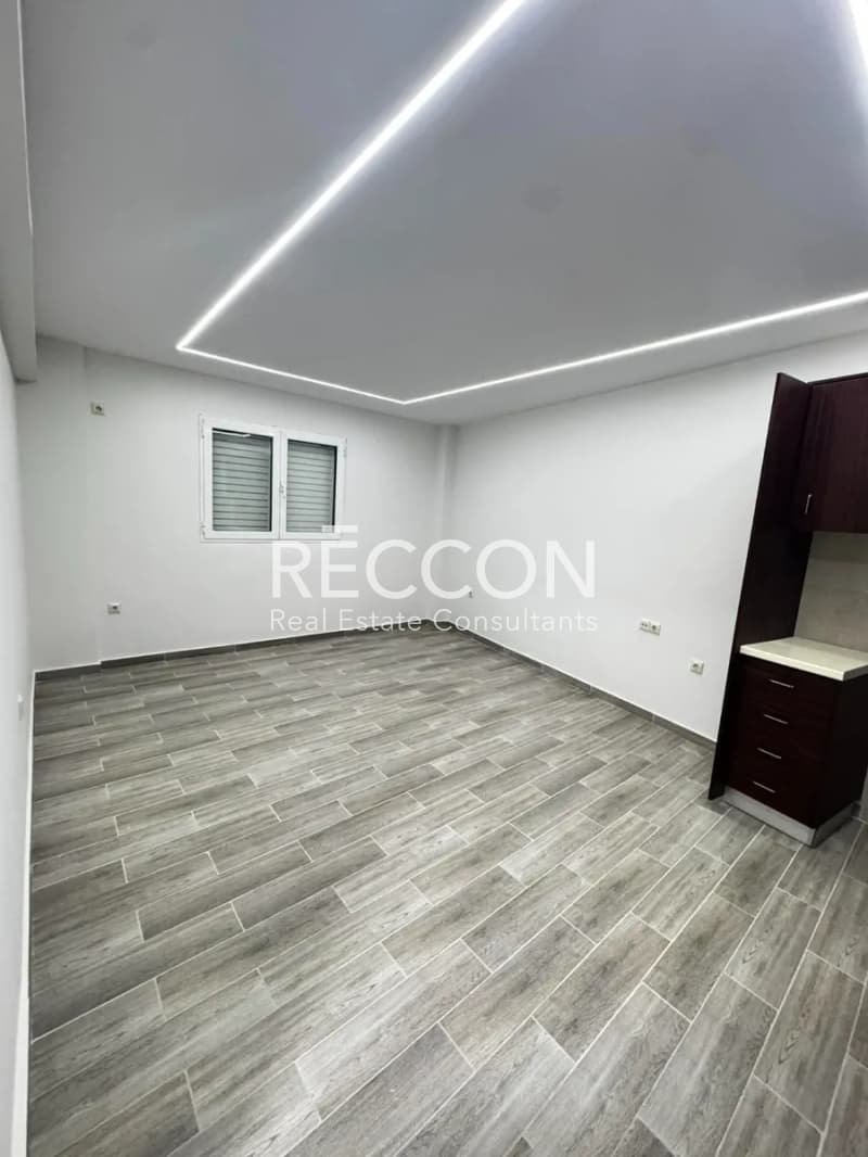 Apartment in Zoodochos Pigi, Vironas — Photo 3 of 10