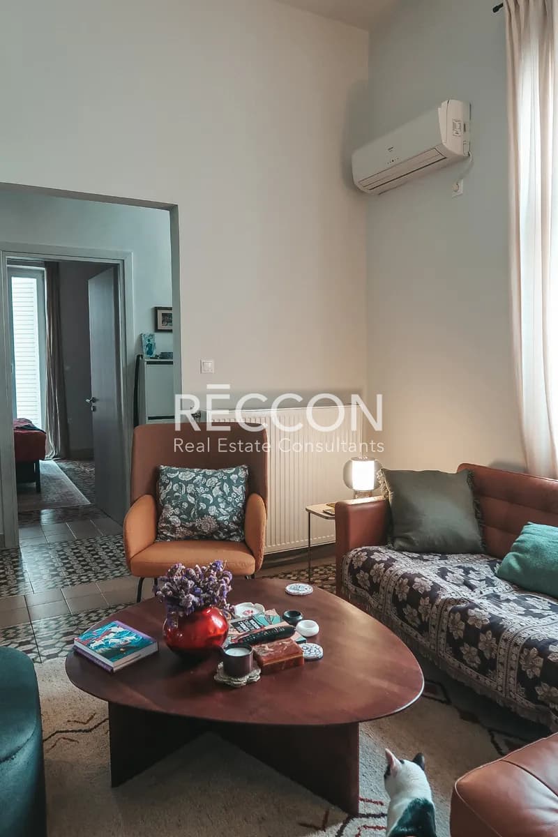Apartment in Zoodochos Pigi, Vironas — Photo 11 of 25