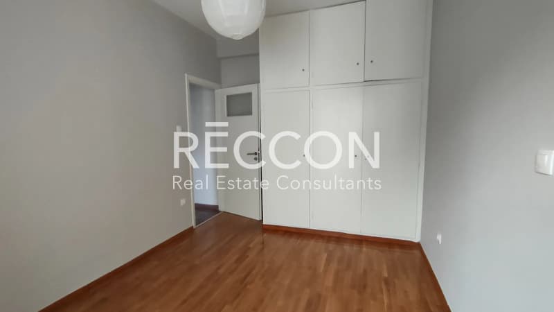 Apartment in Analipsi, Vironas — Photo 11 of 26