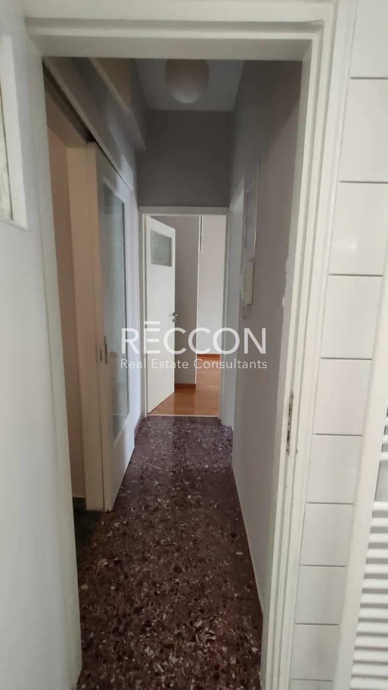 Apartment in Analipsi, Vironas — Photo 21 of 26