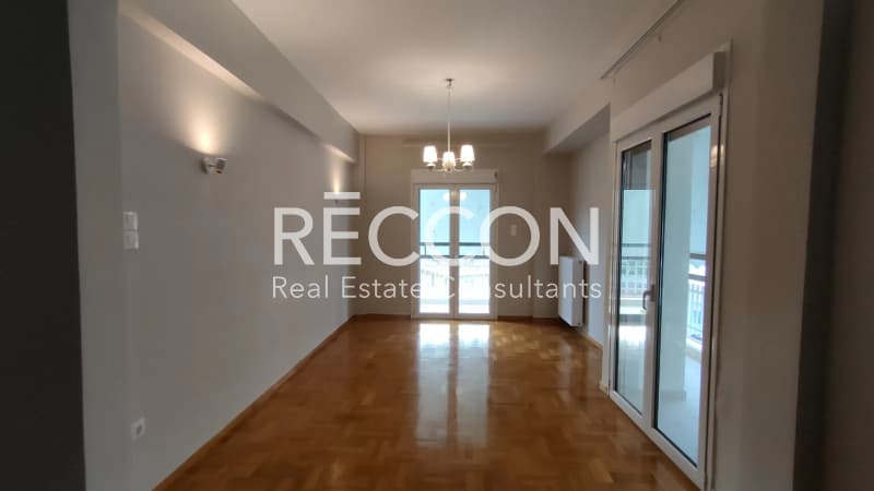 Apartment in Analipsi, Vironas — Photo 12 of 26