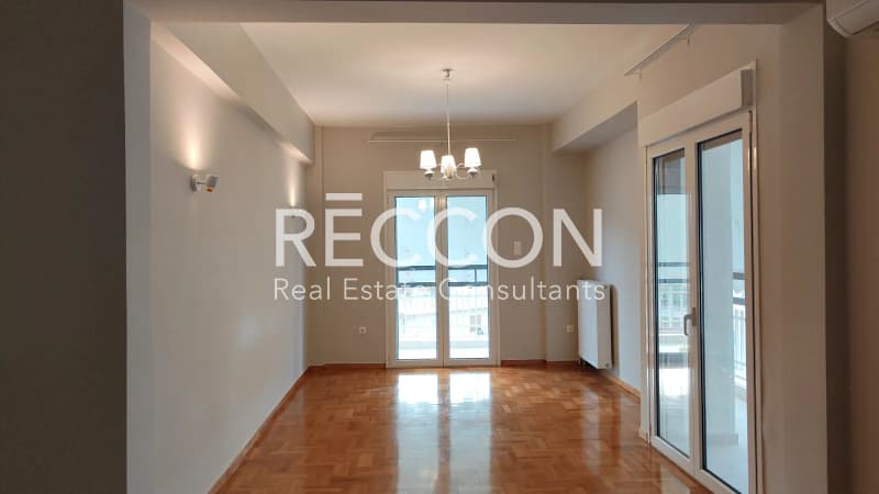 Apartment in Analipsi, Vironas — Photo 13 of 26