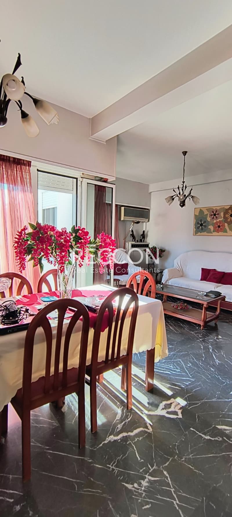 Apartment in Neo Pagkrati, Vironas — Photo 2 of 30