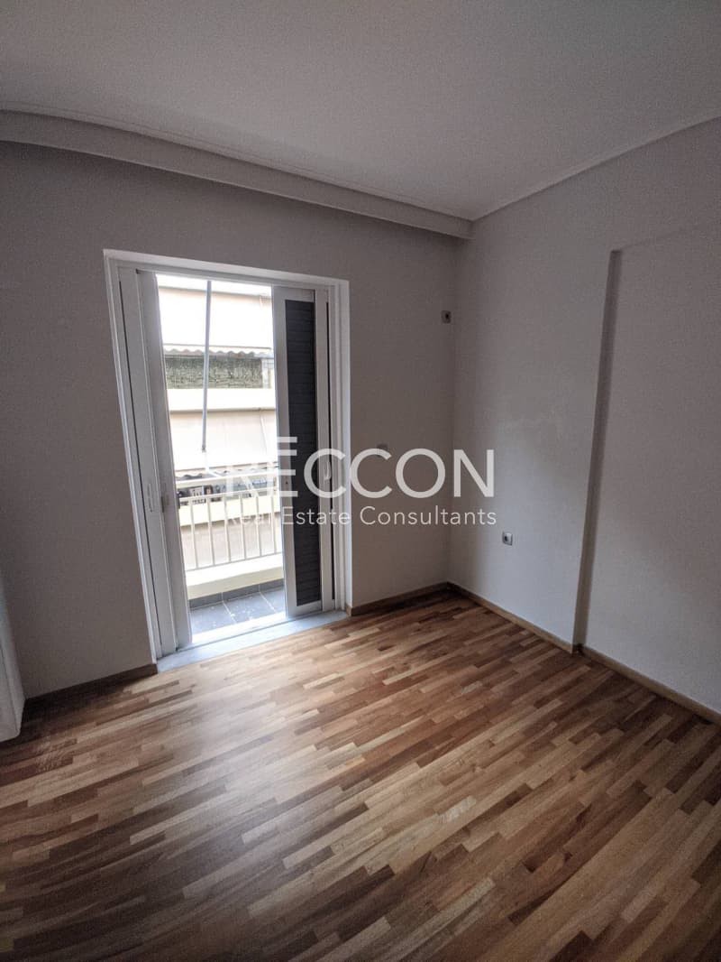 Apartment in Nea Elvetia, Vironas — Photo 18 of 24