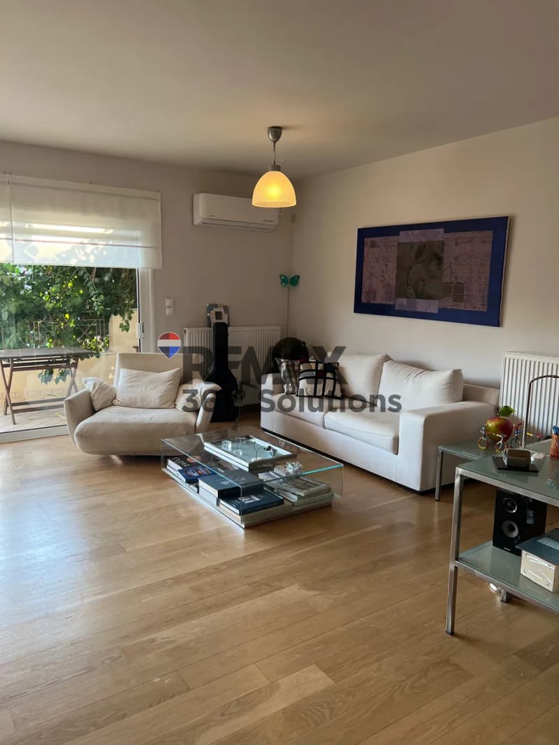 Apartment in Perivolakia, Rafina — Photo 1 of 16