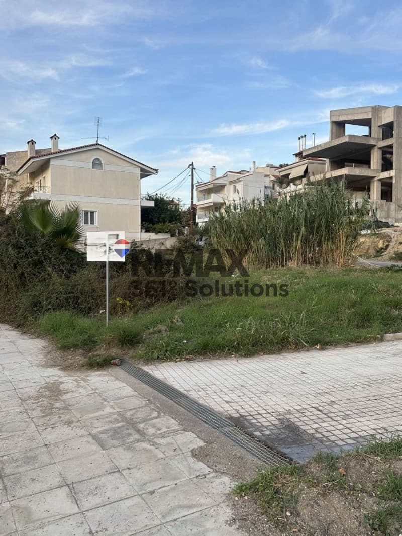 Οικόπεδο στην Φούρεσι, Γλυκά Νερά — Φωτογραφία 1 από 2