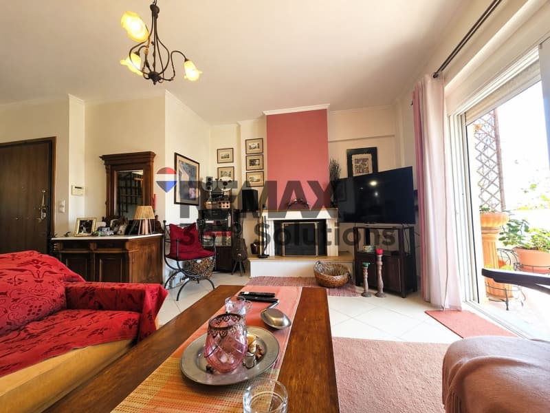 House in Center, Gerakas — Photo 1 of 23