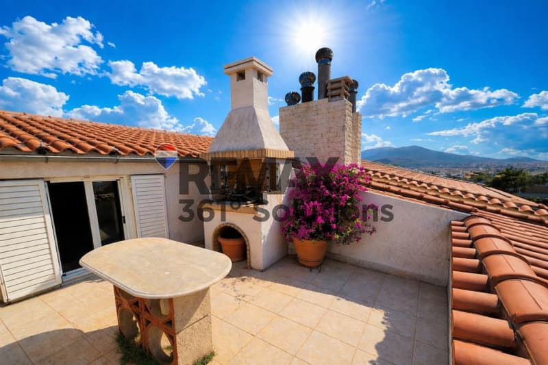 House in Center, Gerakas — Photo 21 of 23