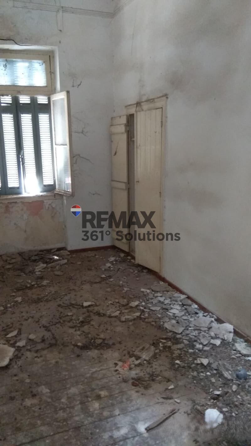 House in Palaia Kokkinia, Piraeus — Photo 14 of 15