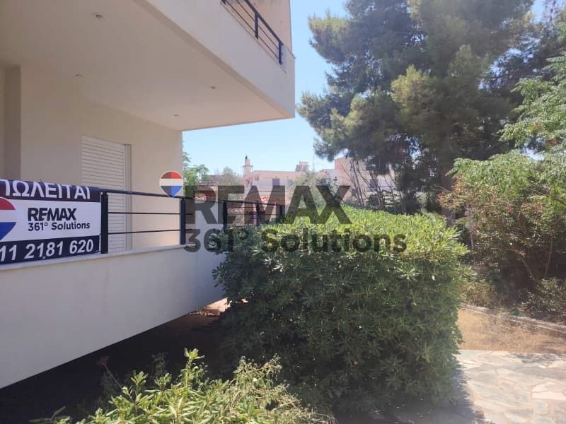 Apartment in Porto Rafti, Vravrona — Photo 3 of 30
