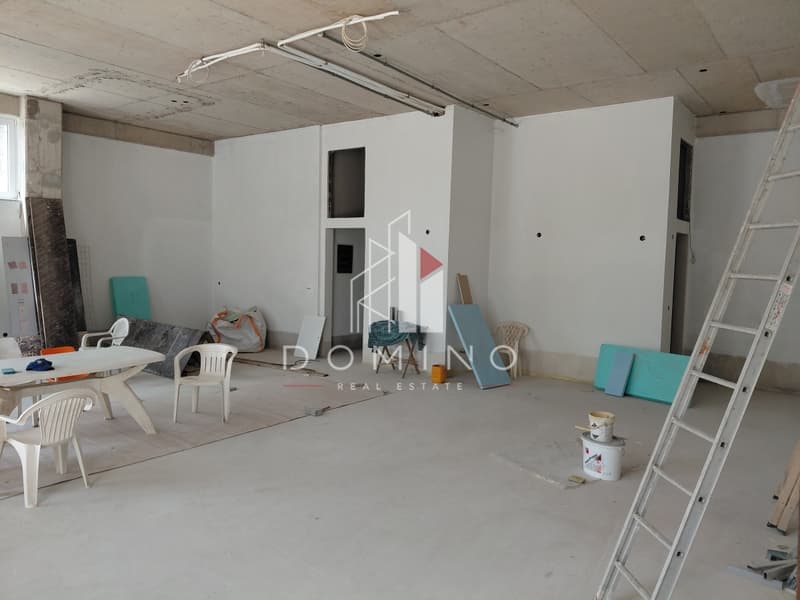 Κατάστημα στην Οικισμός Μακεδονία, Ευκαρπία — Φωτογραφία 1 από 11