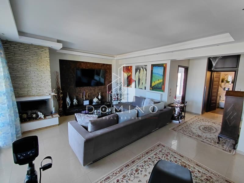 Apartment in Nea Politia, Evosmos — Photo 1 of 30