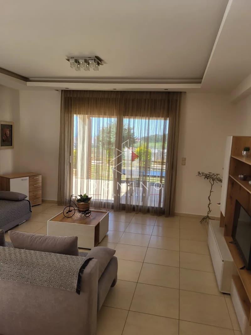 Apartment in Center, Thermi — Photo 15 of 25