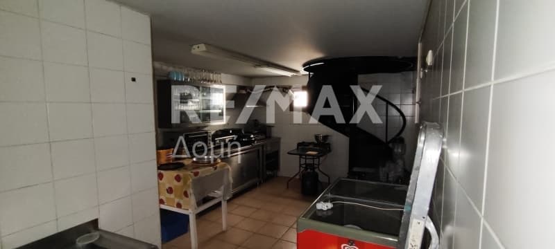 Κατάστημα στην Κέντρο, Αγριά — Φωτογραφία 17 από 24