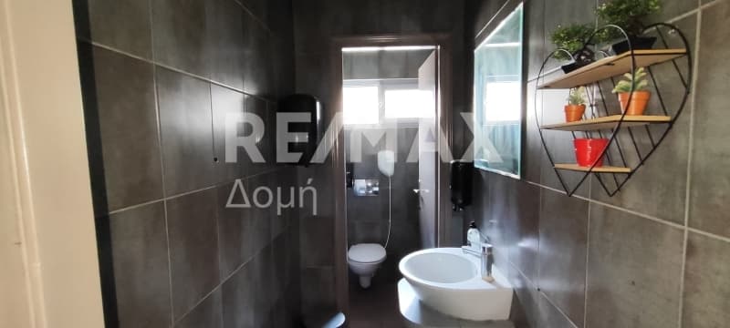 Κατάστημα στην Κέντρο, Αγριά — Φωτογραφία 22 από 24