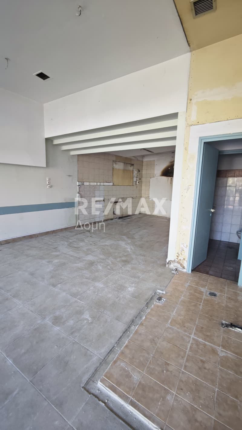 Κατάστημα στην Παλαιά, Φερών — Φωτογραφία 9 από 13