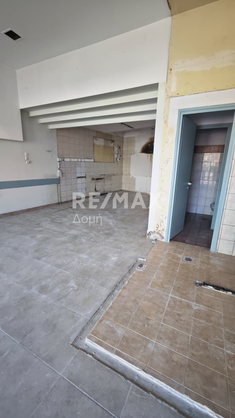 Κατάστημα στην Παλαιά, Φερών — Φωτογραφία 10 από 13