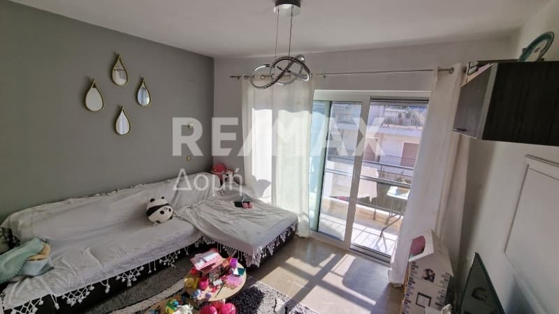 Apartment in Center, Metamorfosi — Photo 1 of 18