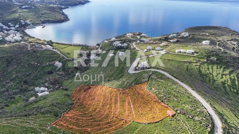 Parcel in Agios Romanos, Tinos — Photo 6 of 11