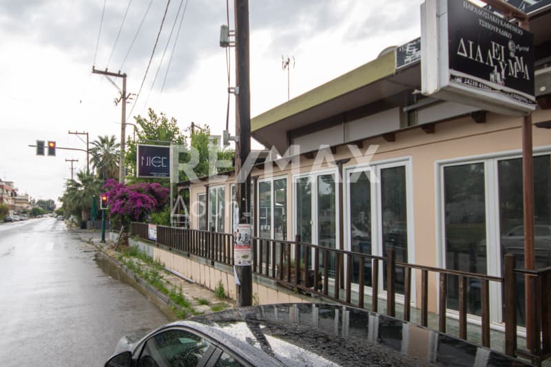 Κατάστημα στην Νεάπολη, Φερών — Φωτογραφία 20 από 24
