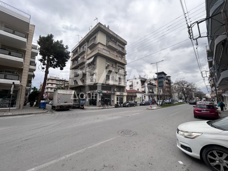 Κατάστημα στην Επτά Πλατάνια, Φερών — Φωτογραφία 16 από 28