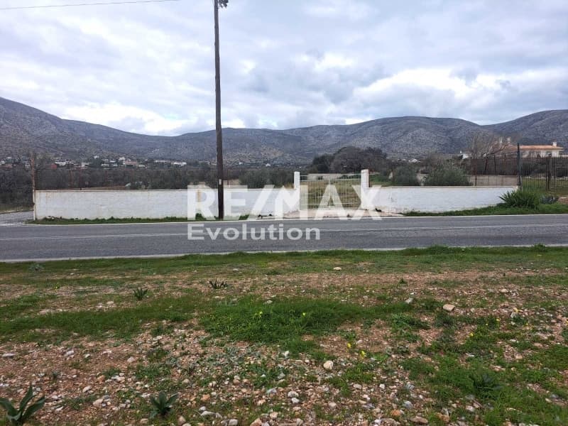 Αγροτεμάχιο στην Καλύβια, Καλύβια Θορικού — Φωτογραφία 1 από 2