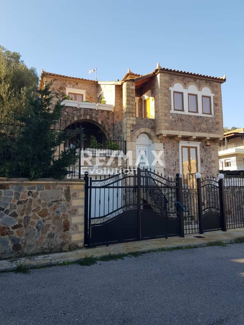 Μονοκατοικία στην Λόφος Ξελαφτάκι, Καλύβια Θορικού — Φωτογραφία 4 από 31