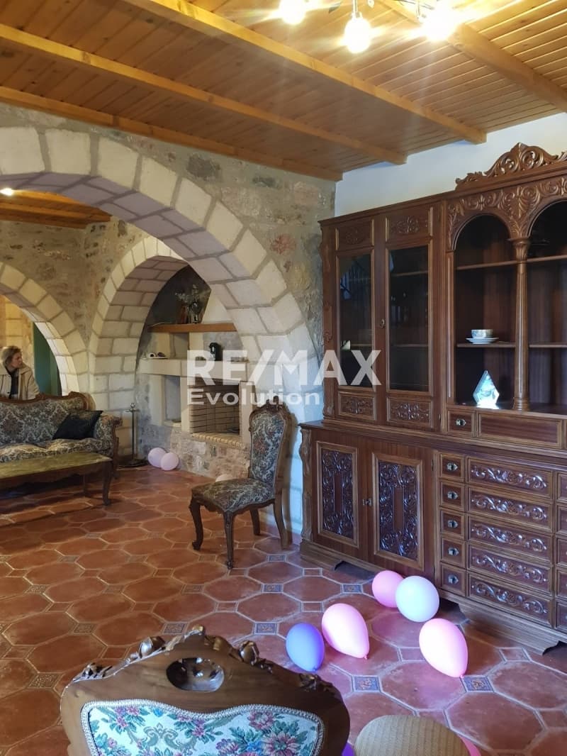 Μονοκατοικία στην Λόφος Ξελαφτάκι, Καλύβια Θορικού — Φωτογραφία 24 από 31