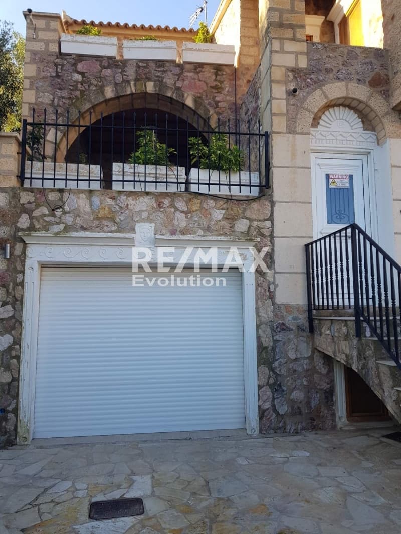 Μονοκατοικία στην Λόφος Ξελαφτάκι, Καλύβια Θορικού — Φωτογραφία 28 από 31