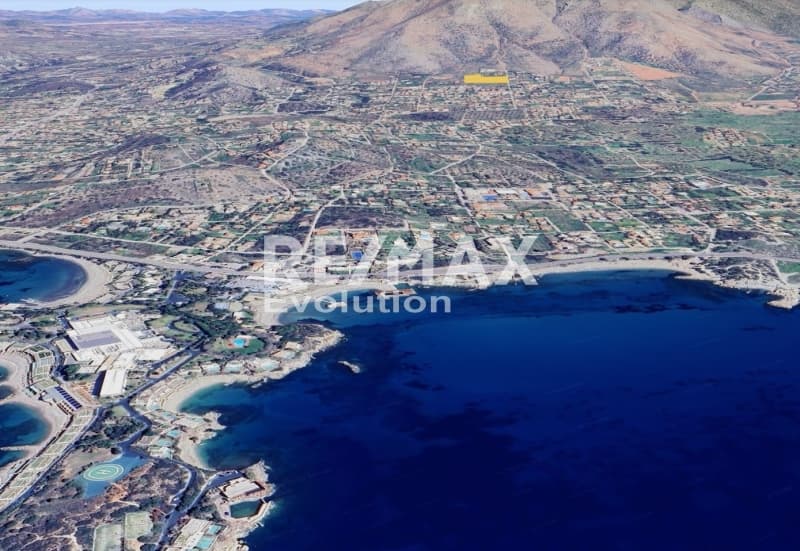 Αγροτεμάχιο στην Καλύβια, Καλύβια Θορικού — Φωτογραφία 1 από 9