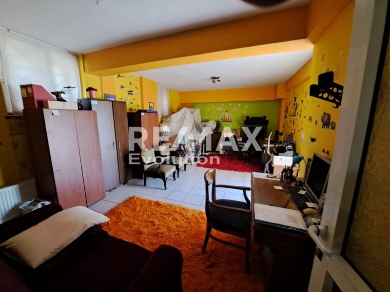 House in Industrial area, Koropi — Photo 17 of 22