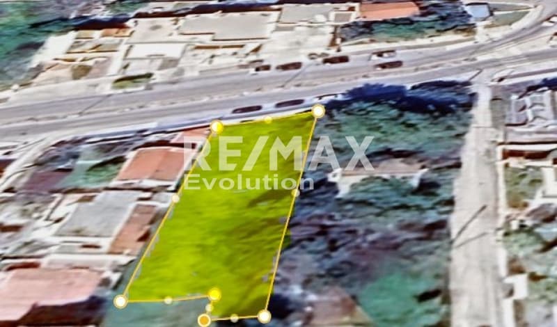 Οικόπεδο στην Καλύβια, Καλύβια Θορικού — Φωτογραφία 1 από 3