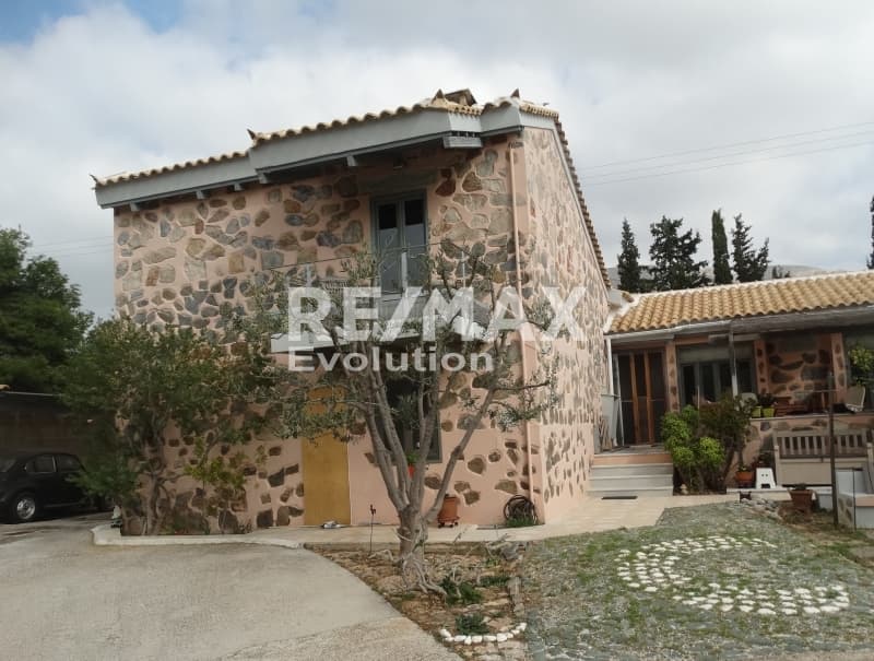 Μονοκατοικία στην Καλύβια, Καλύβια Θορικού — Φωτογραφία 1 από 17