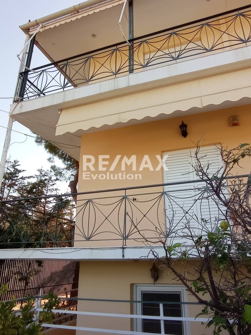 House in Thimari, Palaia Fokaia — Photo 2 of 28